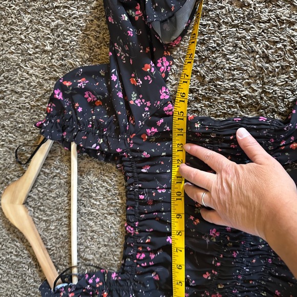 AQUA Smocked Floral Blouse Square Neck Long Sleeve Top‎ Black Size S - Picture 5 of 6